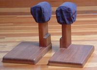 http://www.yogaprops.com/images/products/headstander200.jpg